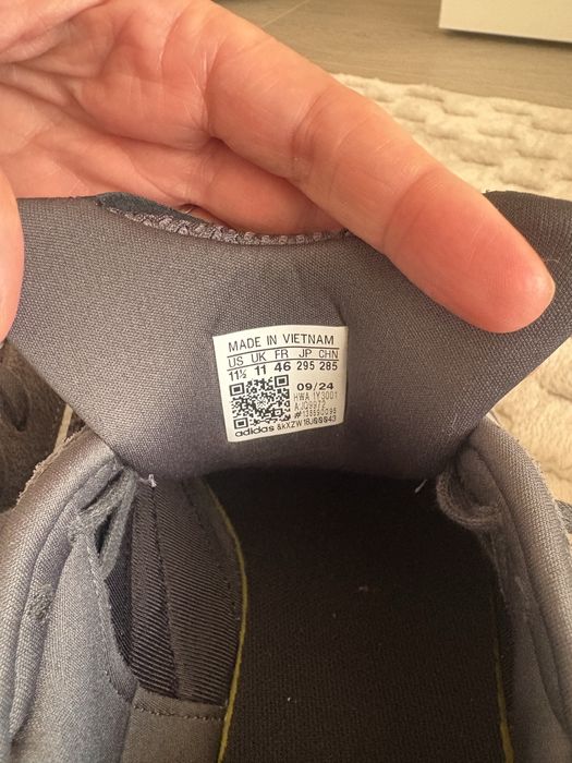 Маратонки Adidas