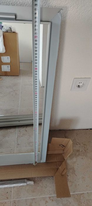 Интериорна-аруминиева врата за баня