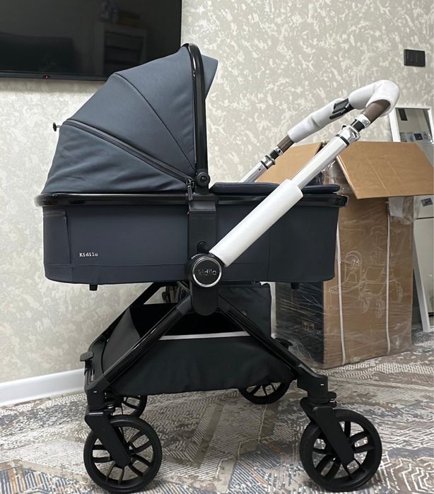 Продам коляску 2 в 1 kidilo d900
