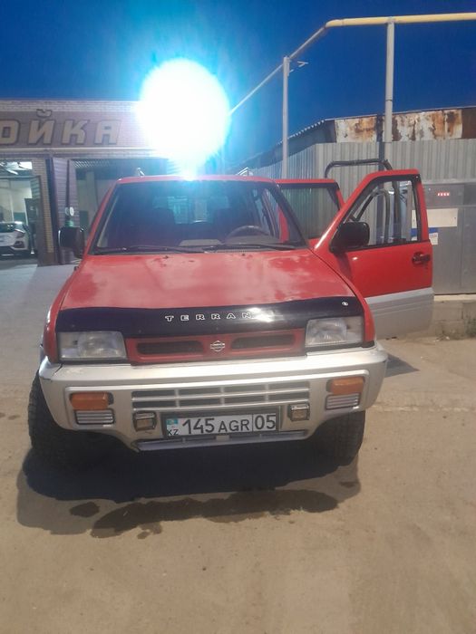 Продам машину террано