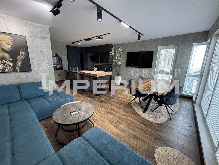 Продава се Двустаен апартамент в Варна, Бриз - 80 кв.м за 13 €/кв.м - Снимка #2