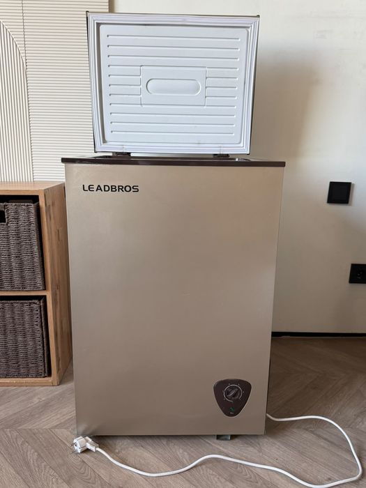 Морозильник  Leadbros
