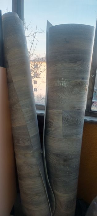 Продам б/у линолиум