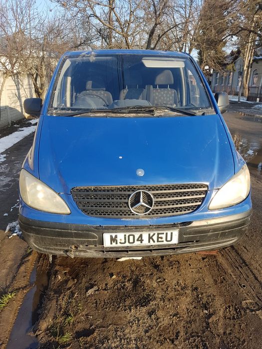 Dezmembrez Mercedes vito euro 4 2005