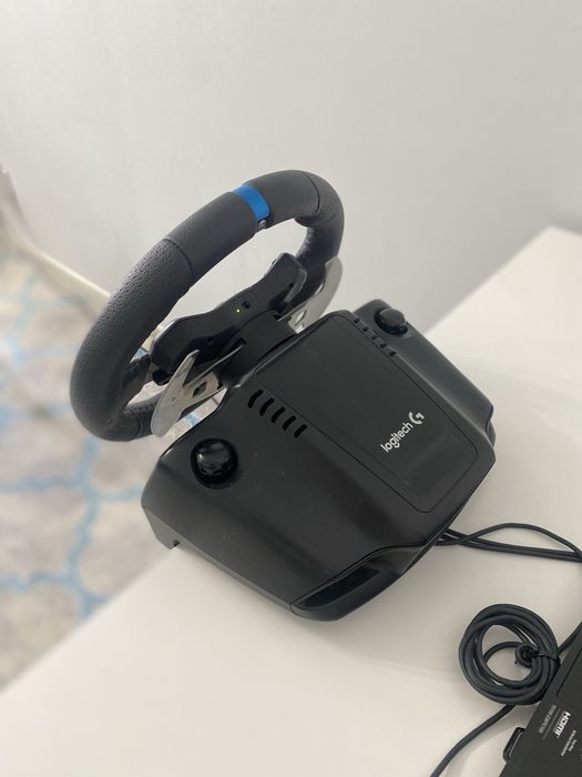 Игровой руль Logitech G29