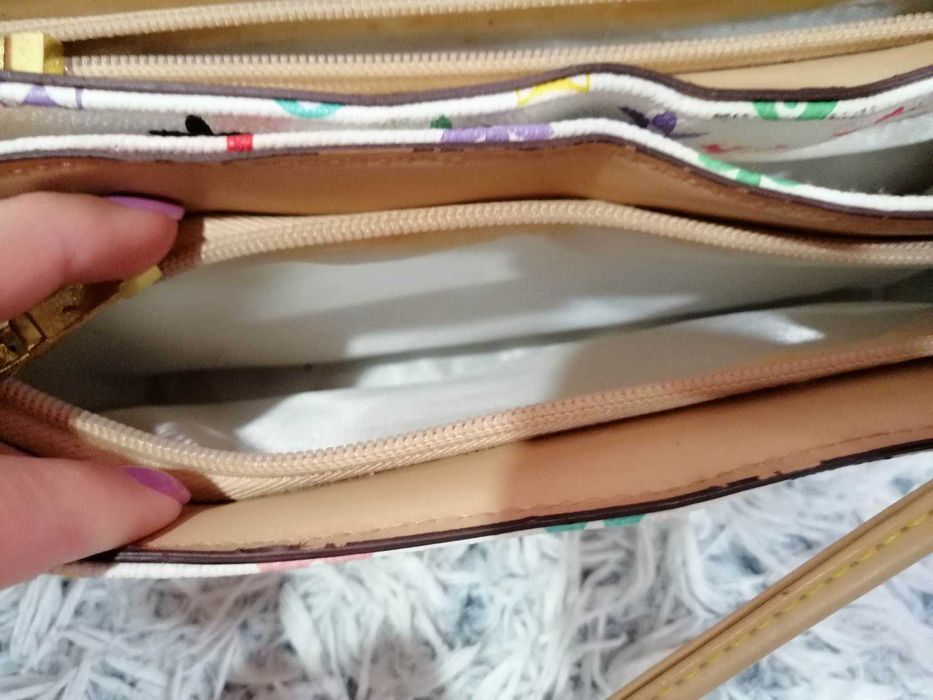 Дамска малка чанта