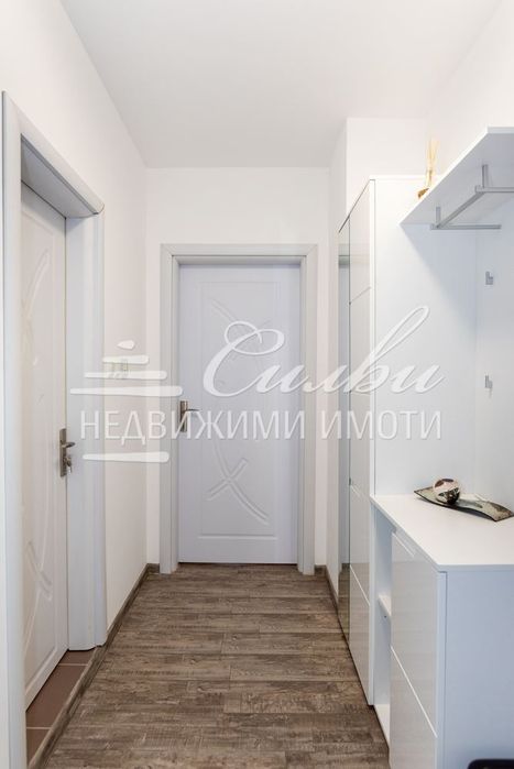 Продава се Двустаен апартамент в Шумен, Център - 63 кв.м за 1295 €/кв.м - Снимка #10