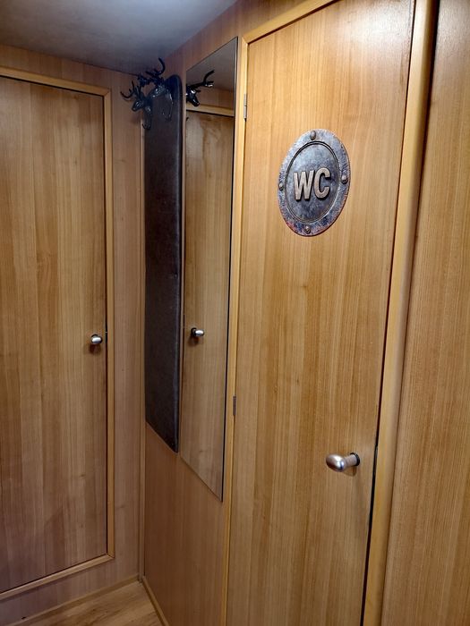 Коледен базар в Крайова с Кемпер под наем. 170-130лв