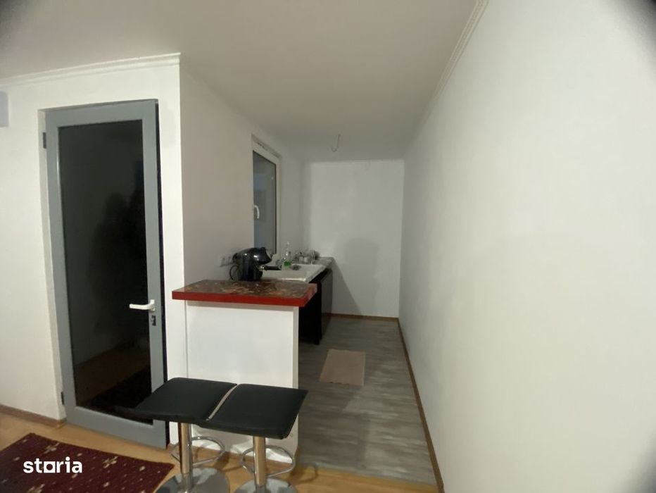 Casa de vanzare tip parter in Livezile, 3 camere, 82 mp