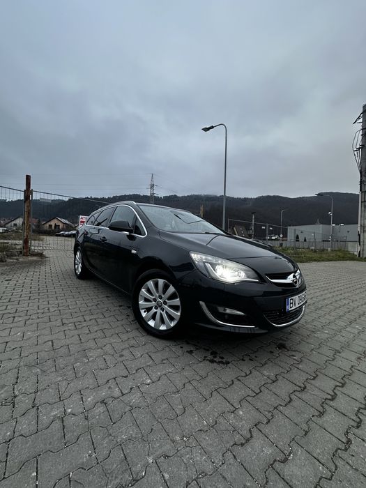 OPEL Astra 2015