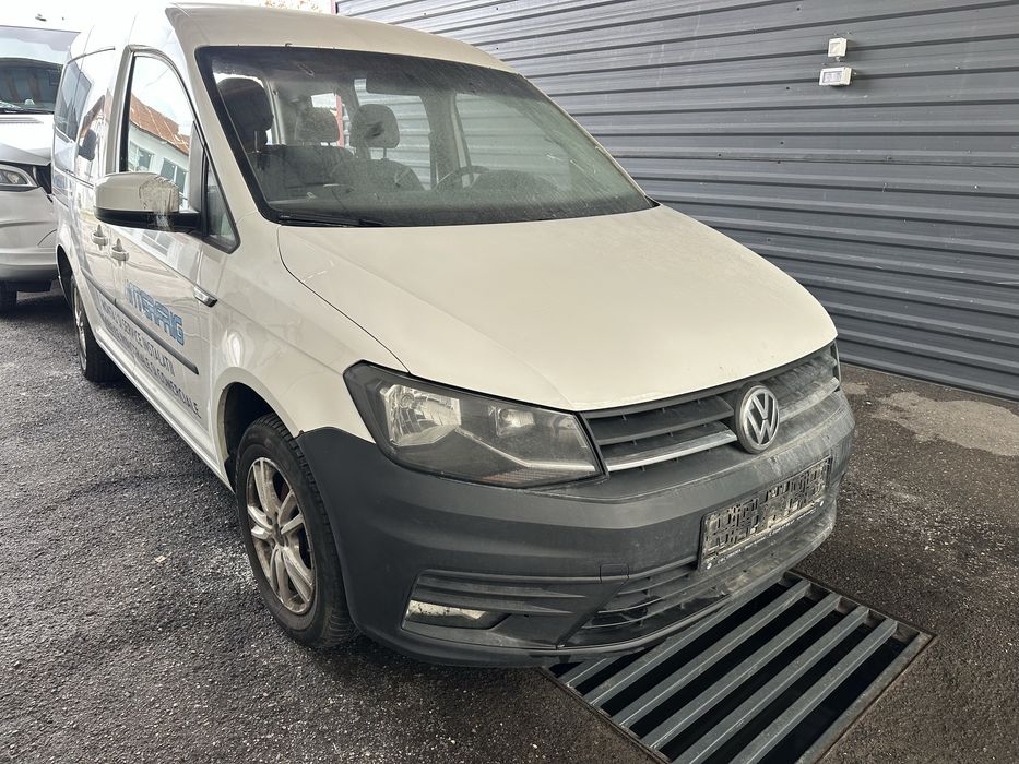 Vw caddy 5 locuri 2.0tdi 150cp fab 2015 avariat pe lateral. Inscris