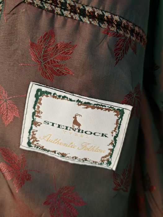 Sacou din lana carouri