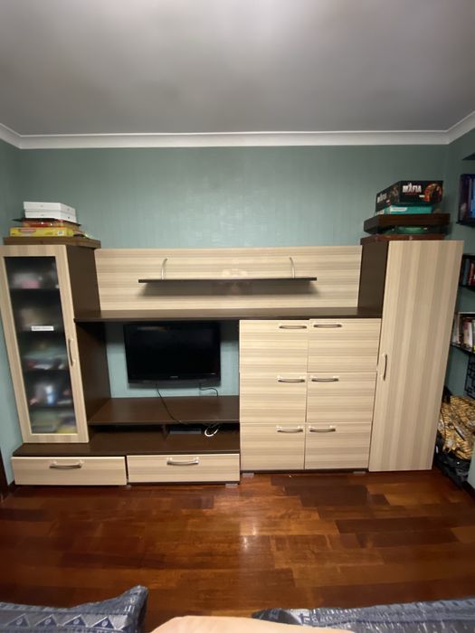 Мебль и гарнитур для дома