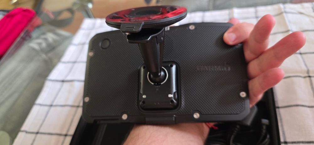 Навигация за камион Garmin Dezl 770 7 инча най-новите карти за Европа