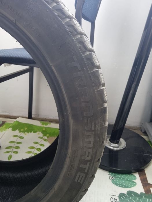 Продам шины зимние
