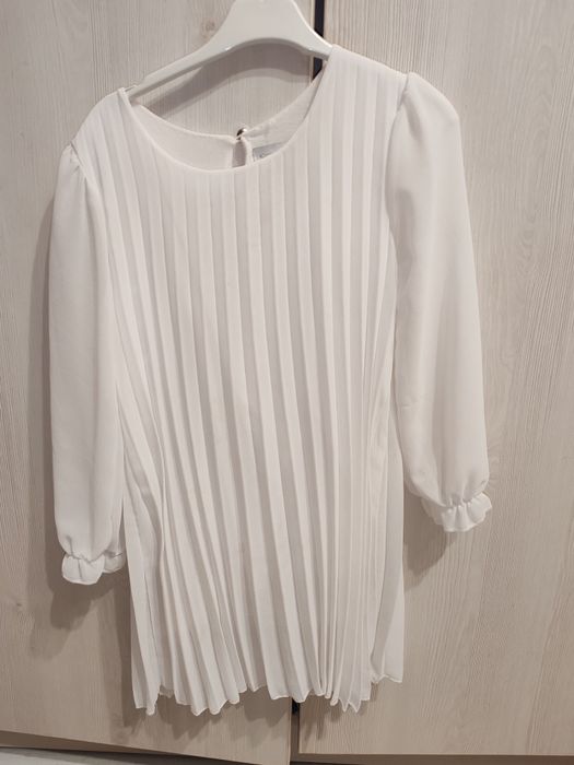 Детска рокля, клинове и блузки лот