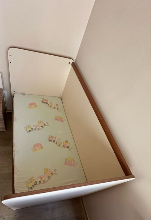 Бебешко легло-люлка