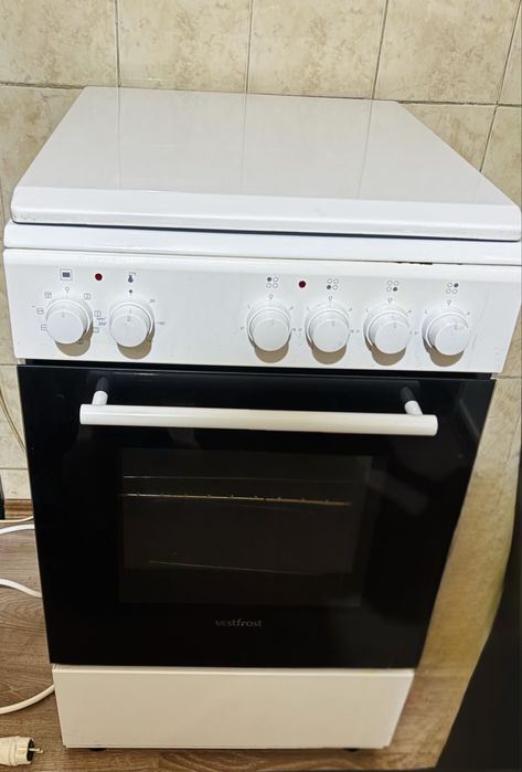 Готварска печка Vestfrost - отлично работеща