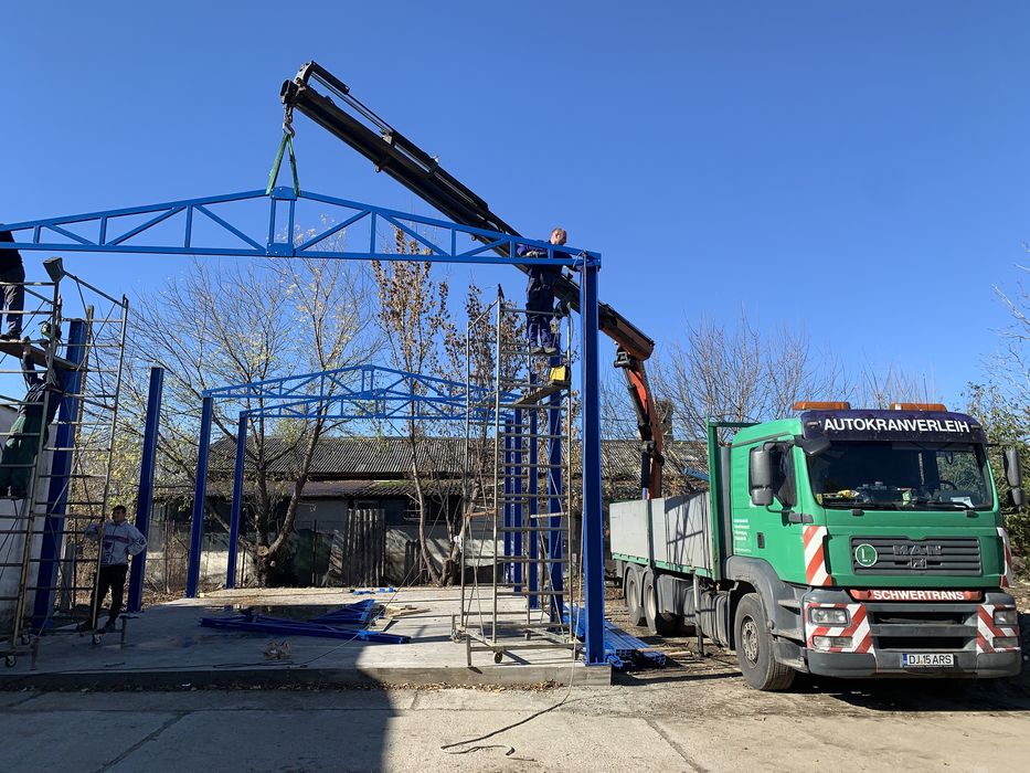 Transport camion cu macara si remorca