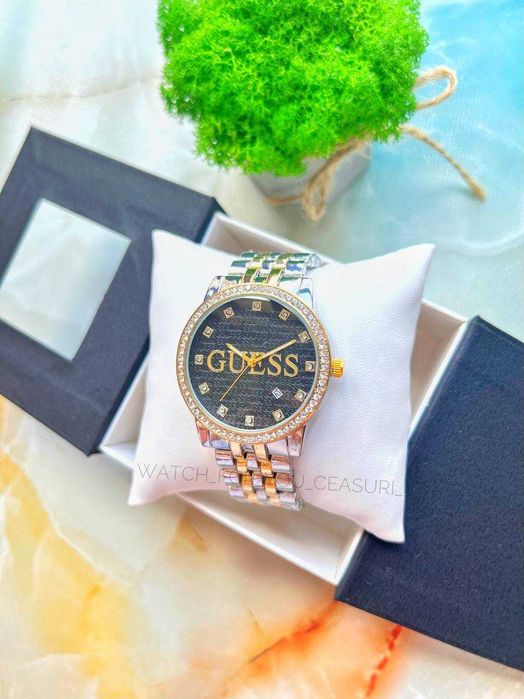 Ceas de mână damă Model 2 – Design Elegant – Cutie Cadou Inclusă