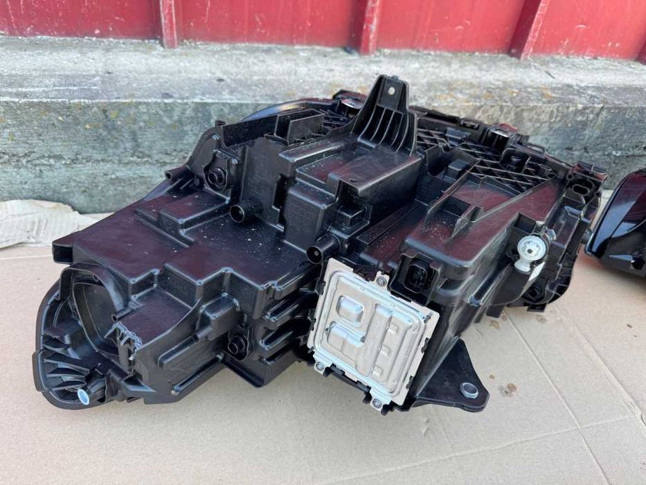 Far Led Stanga / Dreapta BMW X1 X2 U10 U11 2023-2025  complete