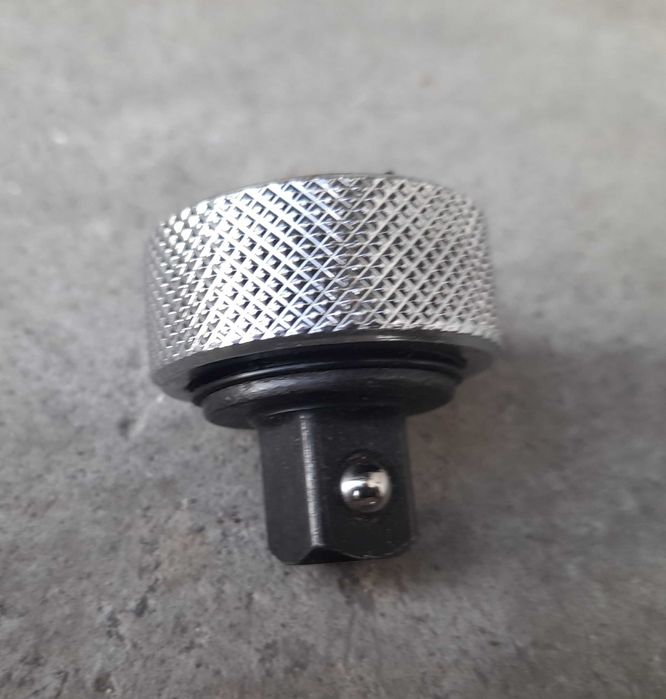 Кернитель, трещётка, джойстик.