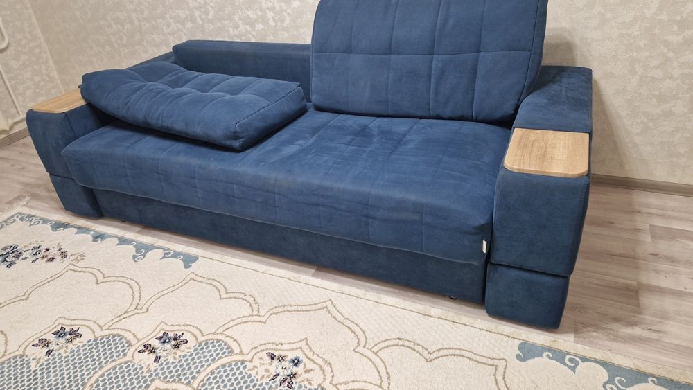 Диван. Прямой. Раздвижной