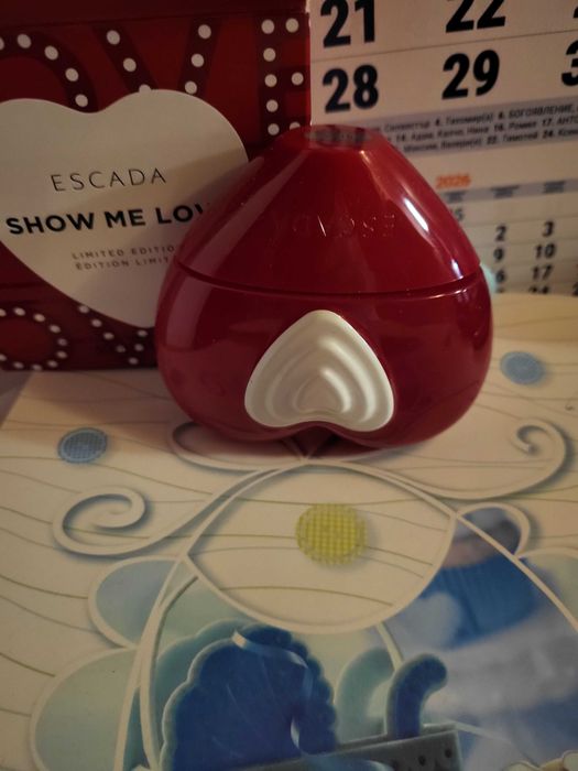 Чисто нов парфюм Escada и парфюм използван chopard love