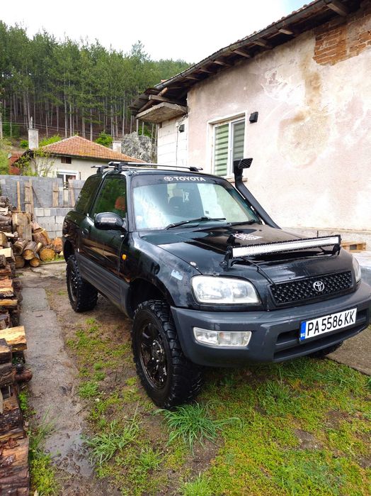 Toyota Raw 4 2.0