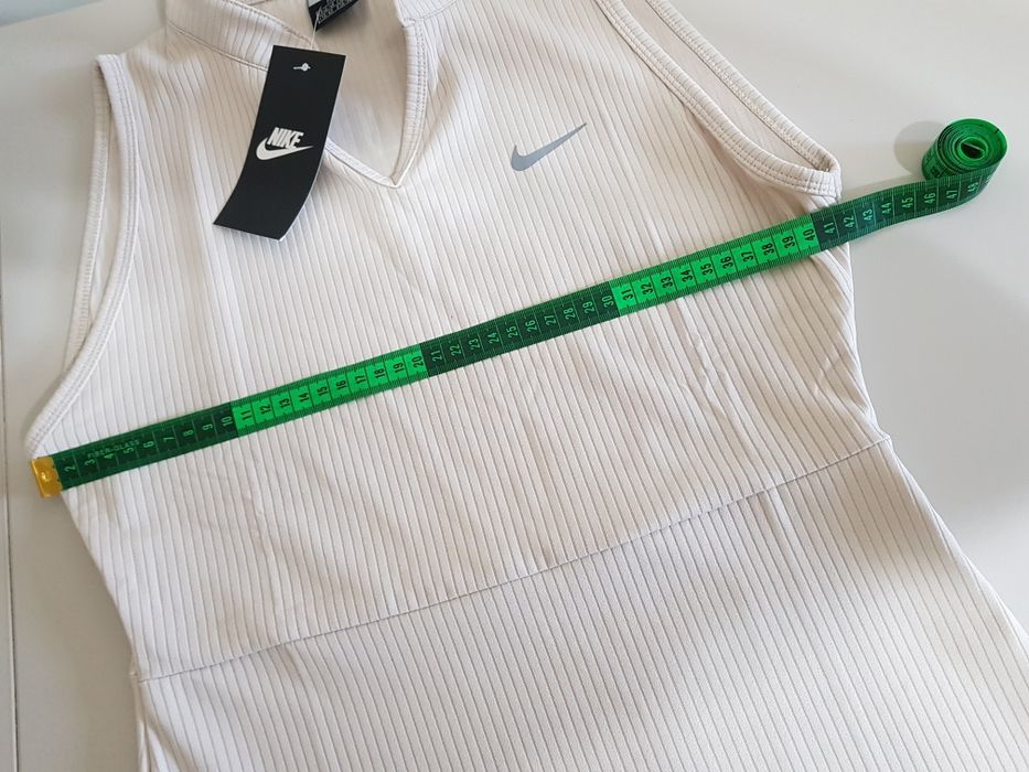 Rochita sport Nike