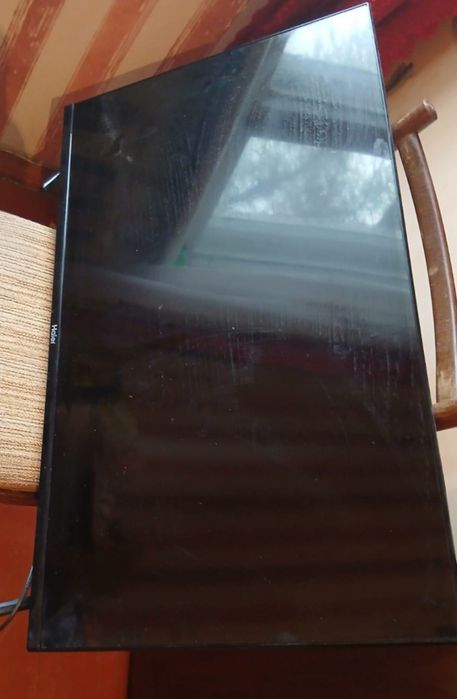 Продам смарт телевизор Haier