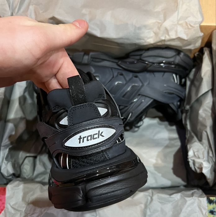 *NOU* Balenciaga Track Black Premium
