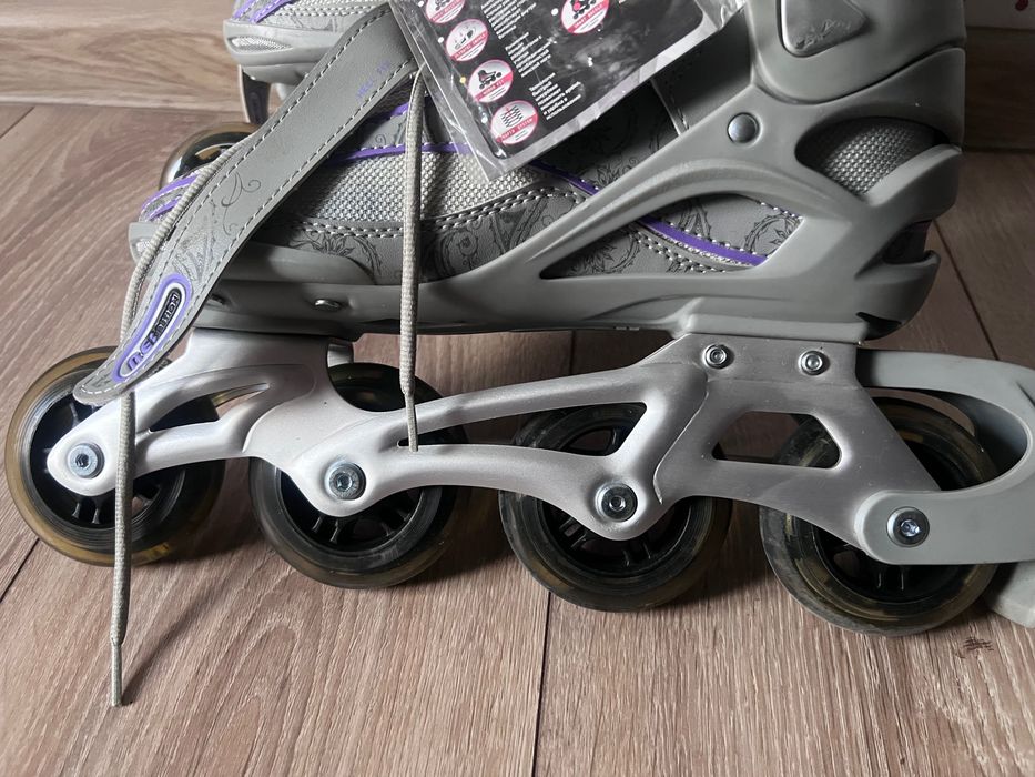 Продам женские ролики