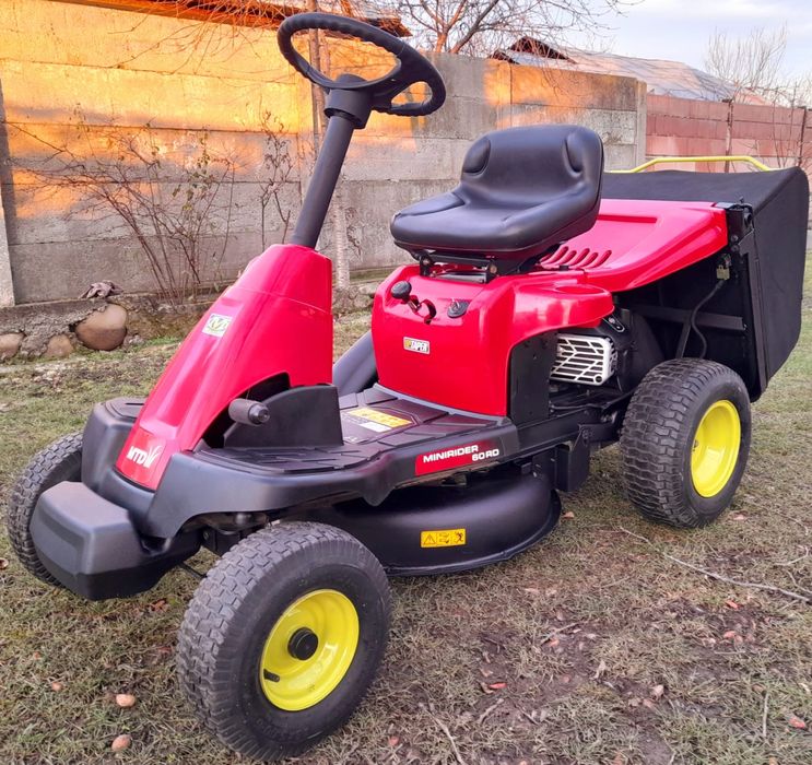 Tractoras MTD Minirider 60 RD