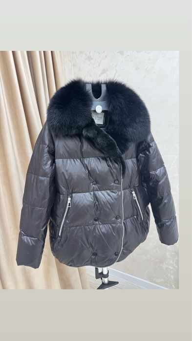 Продается пуховики