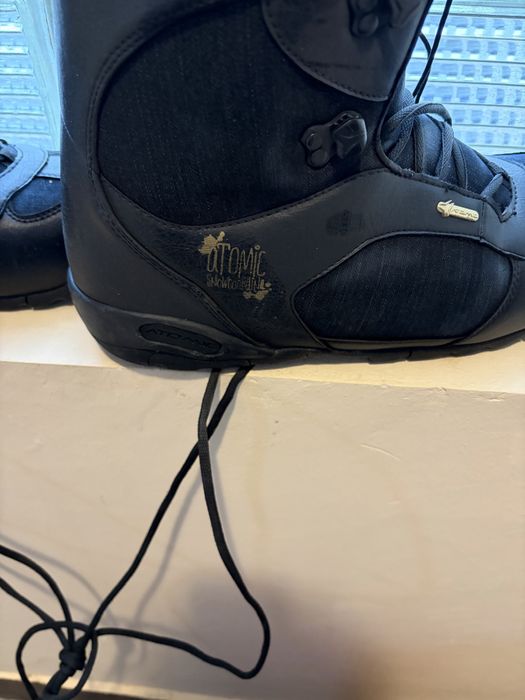 Boots pt placa snowboard stare f buna f putin folositi