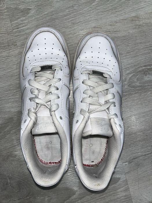 NIKE Air Force 1