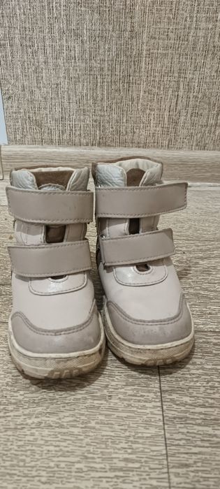 Продам сапожки зимние