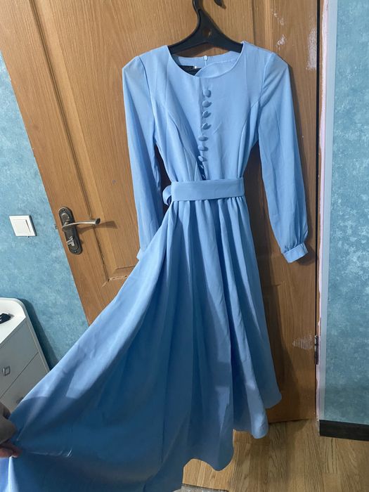 Платье коктейльное