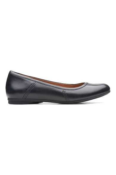 Vând balerini piele Clarks