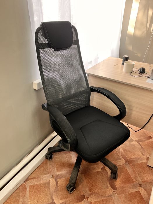 Продам офисную мебель