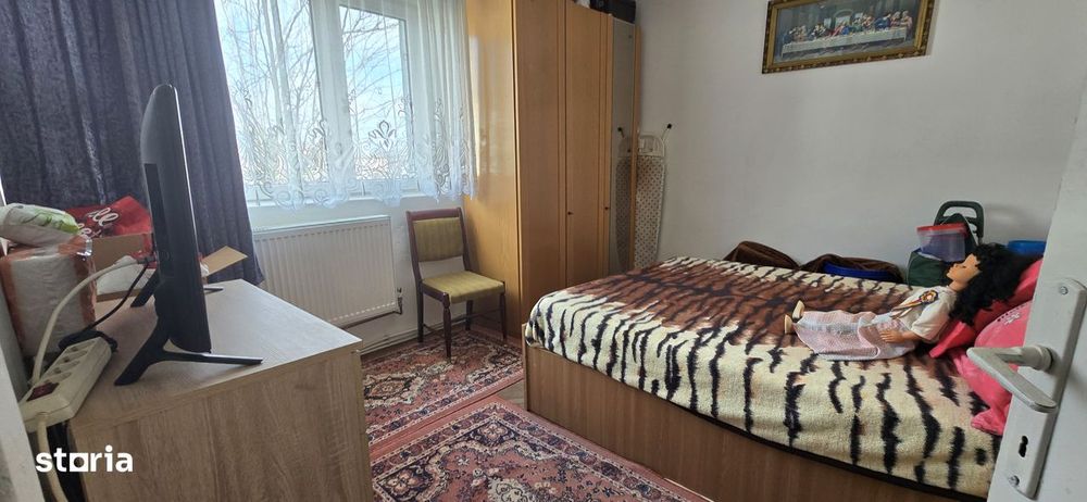Aleea Trandafirilor Târgoviște, vânzare apartament 3camere, etaj3/4