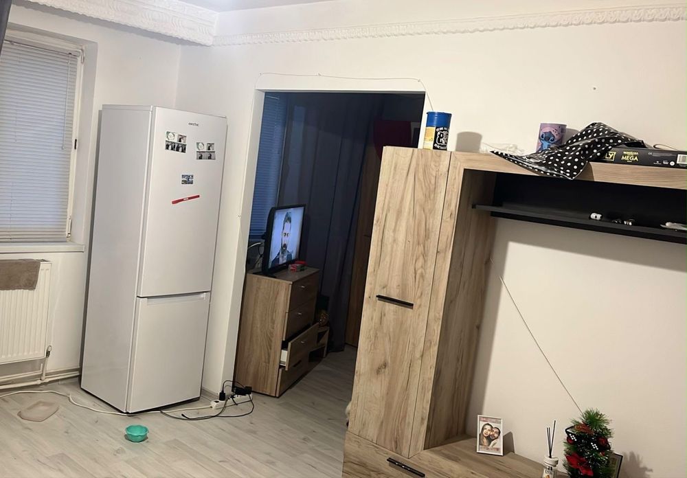 Vand apartament, direct de la proprietar!