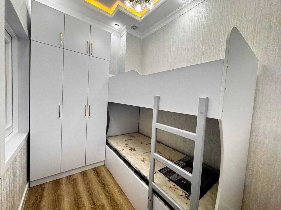 Люкс квартира сотилади