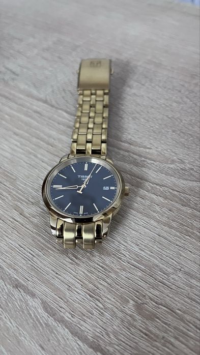 Часы Tissot продаю! Оригинал, позолоченные