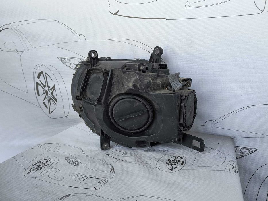 Far Dreapta Uk Halogen 2 BUC. Mini One / Cooper 2009 / 2006-2010 Cod OEM 0301225704 (1E1)