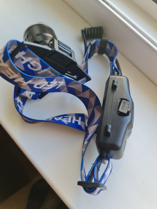 Lanterna frontala cu led