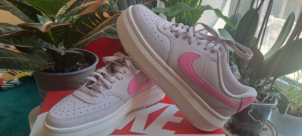 Обувки NIKE W Court Vision Alta LTR