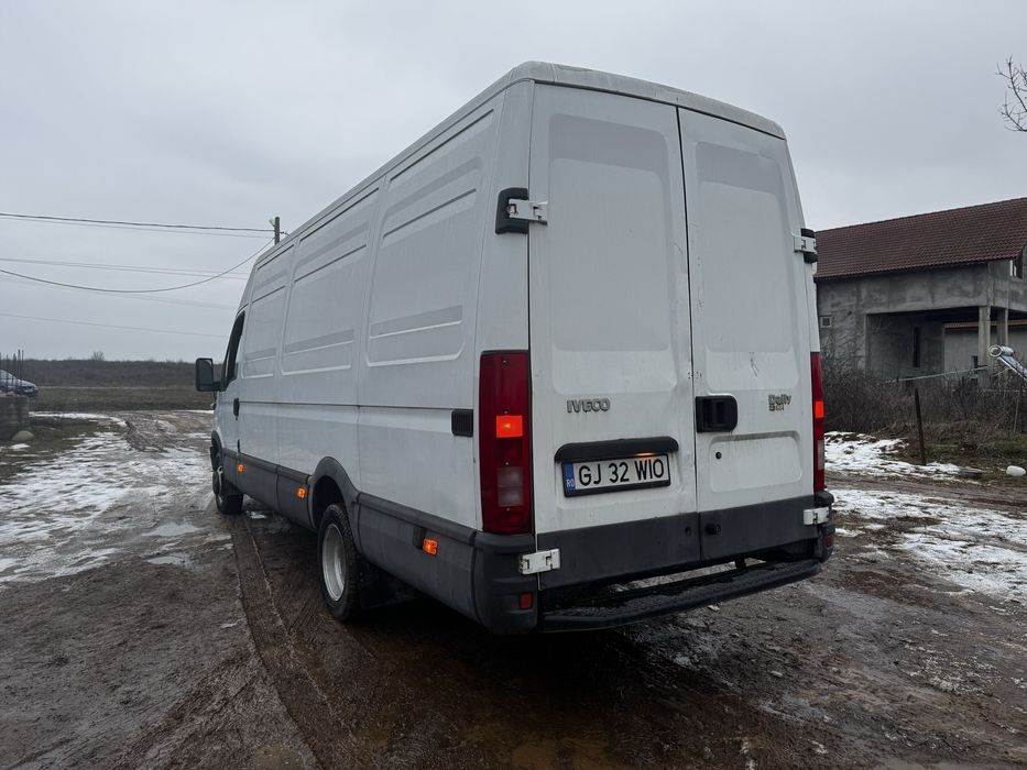 Vand sau schimb Iveco Daily 2.3 HPI an 2006