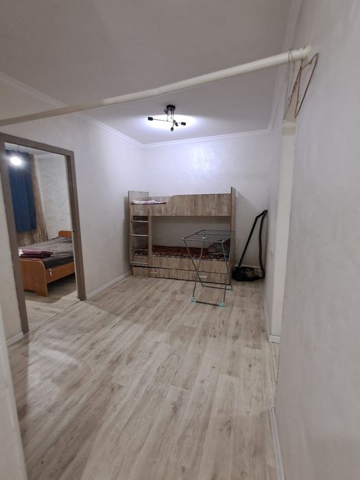 Продам квартиру на этажке